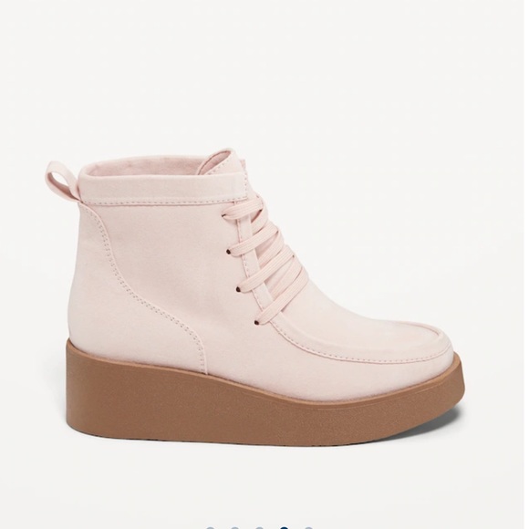 NWT OLD NAVY Faux-Suede Wedge Boots Color: Pink Bamboo - Picture 4 of 4